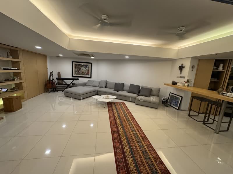 Wareham road, Wareham road, 8 Bedrooms, 8,000 sqft, Detached House For Sale, by Celine Tong, 500154302 - Living Room - PropertyGuru.com.sg