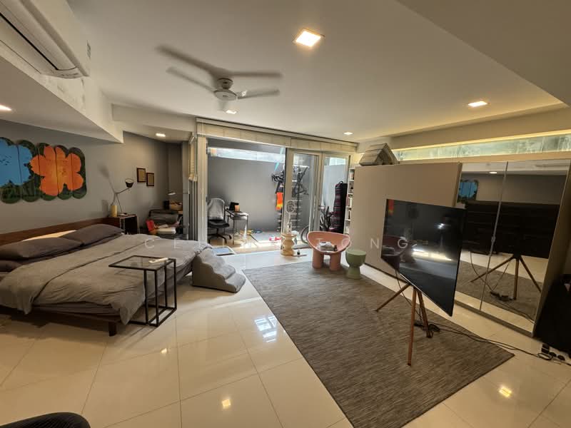 Wareham road, Wareham road, 7 Bedrooms, 8,000 sqft, Detached House For Sale, by Celine Tong, 500154302 - Bedroom - PropertyGuru.com.sg