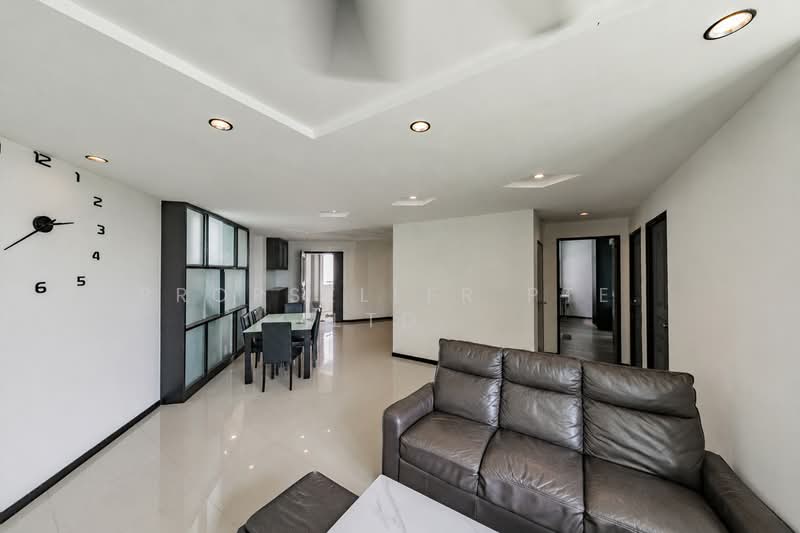 688A Woodlands Drive 75, 688A Woodlands Drive 75, 3 Bedrooms, 1,184 sqft, HDB Flat For Sale, by Wes Teo, 500154303 - Living Room - PropertyGuru.com.sg