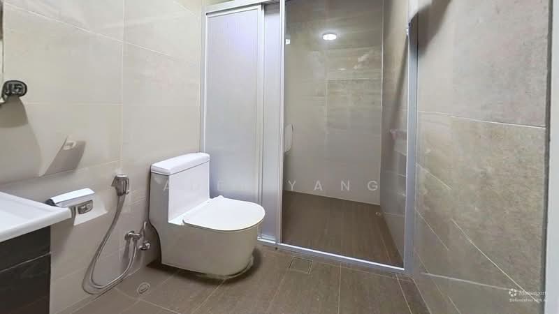 MacPherson Road, , 4 Bedrooms, 2,000 sqft, Terraced House For Sale, by Aden Yang, 500154311 - Bathroom - PropertyGuru.com.sg