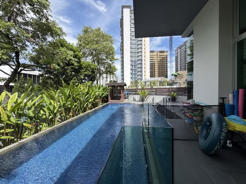 Wareham Road, , 7 Bedrooms, 8,000 sqft, Detached House For Sale, by Clive Cheong, 500154312 - Exterior - PropertyGuru.com.sg