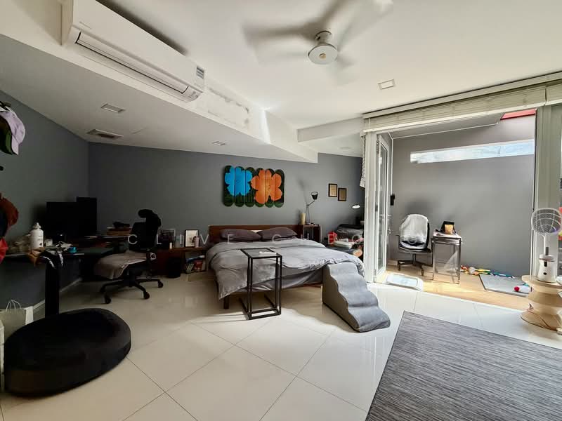 Wareham Road, , 7 Bedrooms, 8,000 sqft, Detached House For Sale, by Clive Cheong, 500154312 - Bedroom - PropertyGuru.com.sg