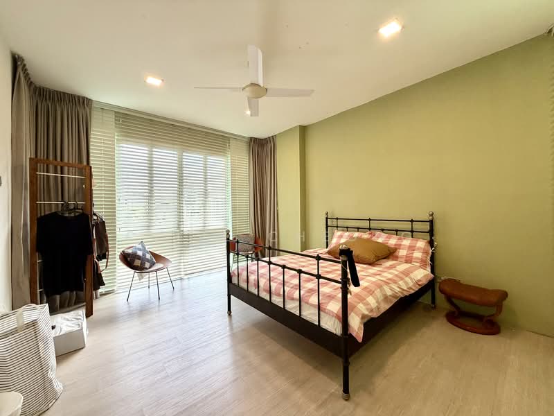 Wareham Road, , 7 Bedrooms, 8,000 sqft, Detached House For Sale, by Clive Cheong, 500154312 - Bedroom - PropertyGuru.com.sg