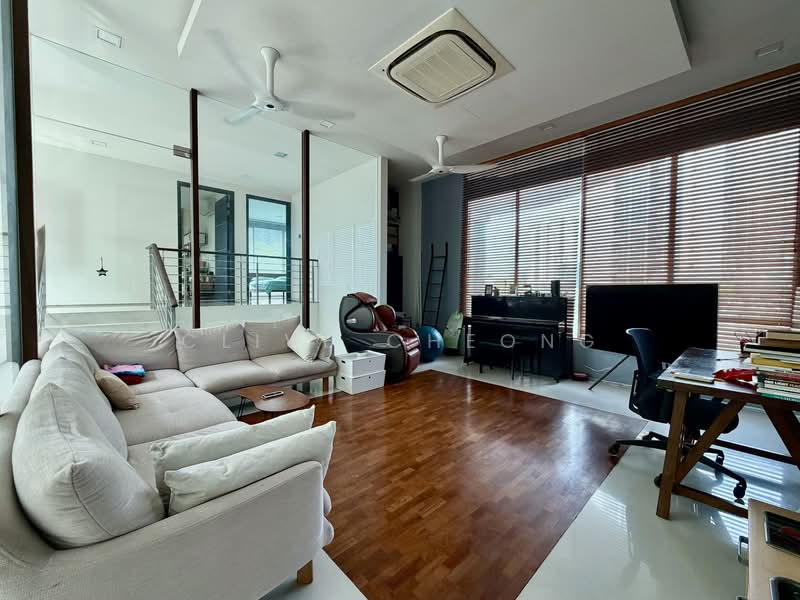 Wareham Road, , 7 Bedrooms, 8,000 sqft, Detached House For Sale, by Clive Cheong, 500154312 - Living Room - PropertyGuru.com.sg