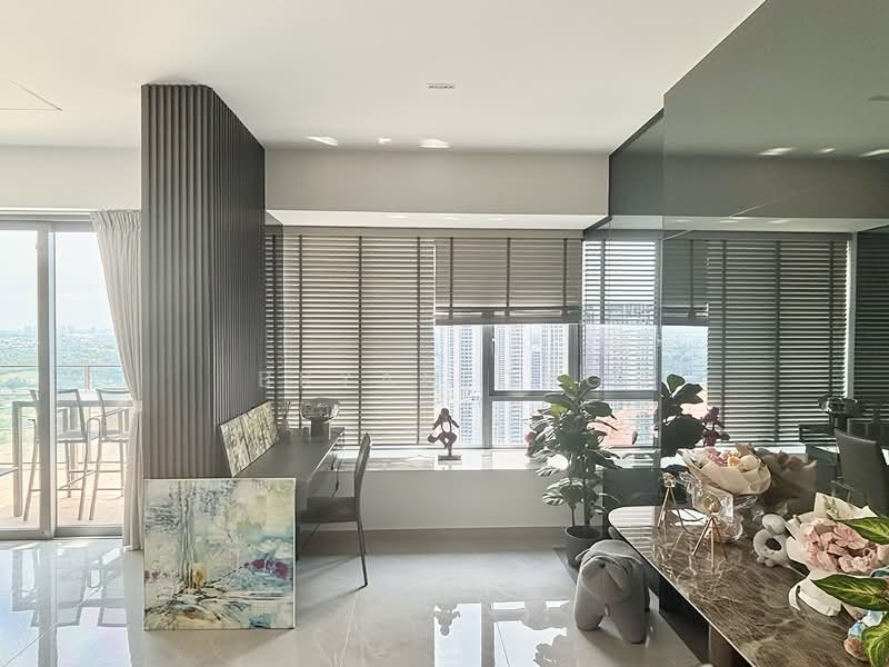 Vista Residences, 26 Jalan Datoh, 4 Bedrooms, 2,454 sqft, Condominium For Rent, by Bryan Ong, 500154326 - Living Room - PropertyGuru.com.sg