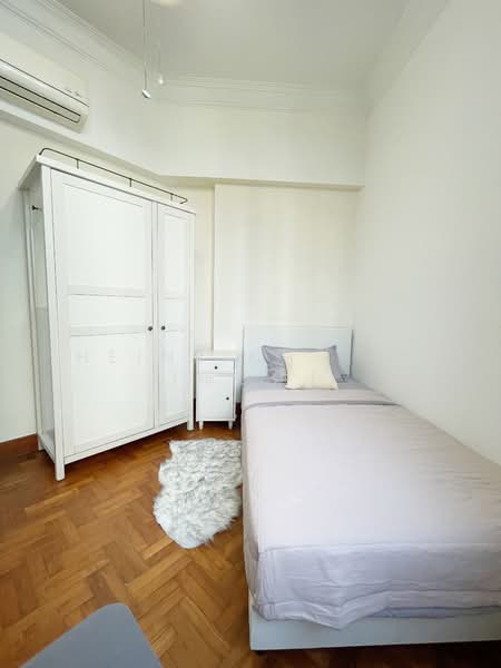 Parc Oasis, 53 Jurong East Avenue 1, Room Rental, 95 sqft, Condominium For Rent, by Heinrich Tan (陈少洪), 500154342 - Bedroom - PropertyGuru.com.sg