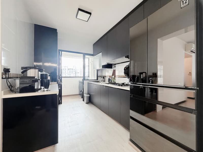 471B Fernvale Street, 471B Fernvale Street, 3 Bedrooms, 1,216 sqft, HDB Flat For Sale, by Rahmat MBA, 500154353 - Kitchen - PropertyGuru.com.sg