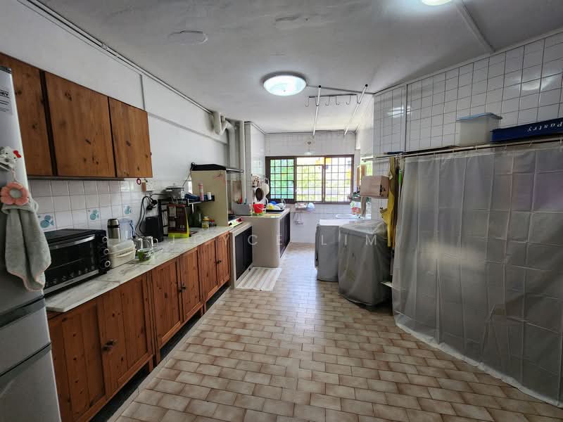 211 Bukit Batok Street 21, 211 Bukit Batok Street 21, 3 Bedrooms, 1,119 sqft, HDB Flat For Sale, by Joyce Lim, 500154354 - Kitchen - PropertyGuru.com.sg
