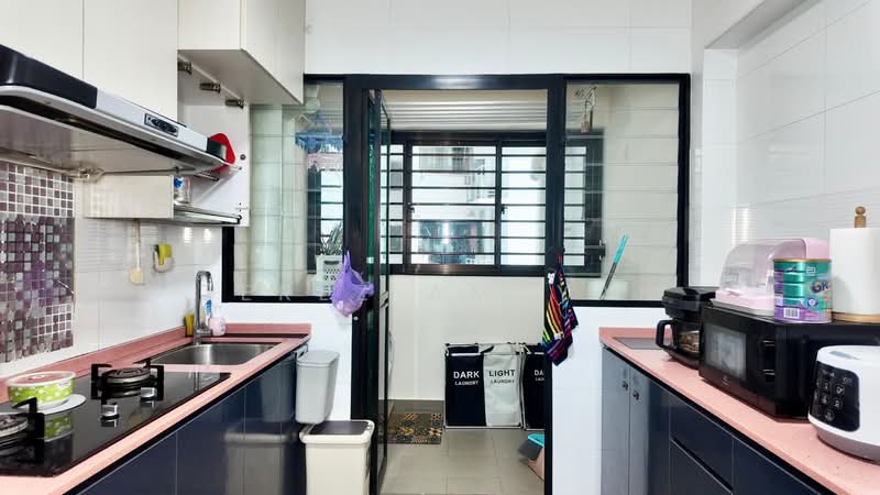 507A Yishun Avenue 4, 507A Yishun Avenue 4, 3 Bedrooms, 1,001 sqft, HDB Flat For Sale, by Jerez Amsyar, 500154356 - Kitchen - PropertyGuru.com.sg