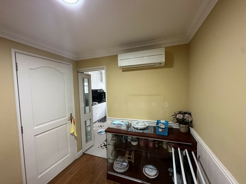122A Sengkang East Way, 122A Sengkang East Way, 3 Bedrooms, 1,184 sqft, HDB Flat For Sale, by Sam Chong, 500154370 - Interior - PropertyGuru.com.sg