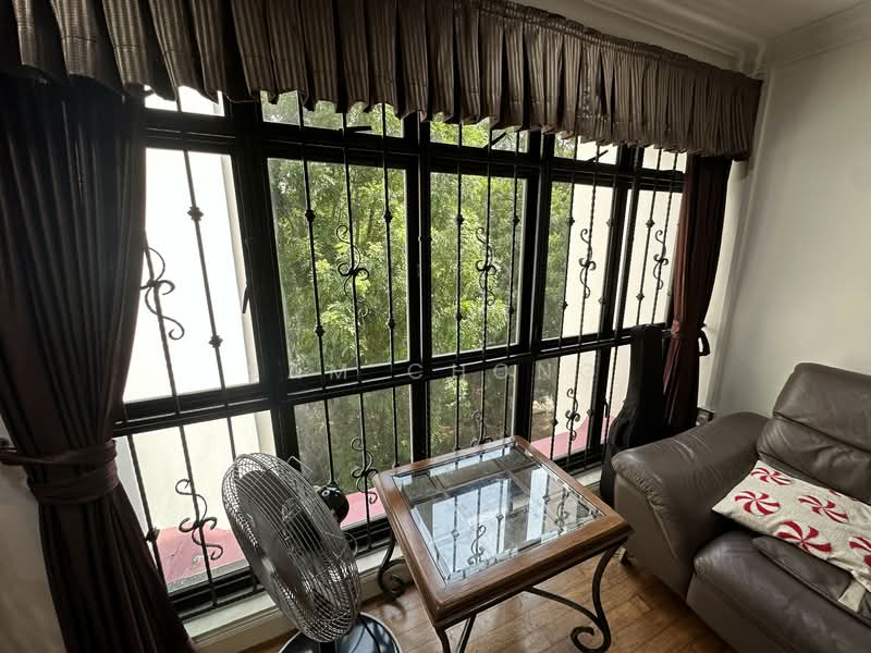 122A Sengkang East Way, 122A Sengkang East Way, 3 Bedrooms, 1,184 sqft, HDB Flat For Sale, by Sam Chong, 500154370 - Living Room - PropertyGuru.com.sg