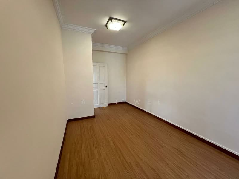 Eastwood, , Room Rental, 150 sqft, Terraced House For Rent, by Janet Wee, 500154377 - Interior - PropertyGuru.com.sg