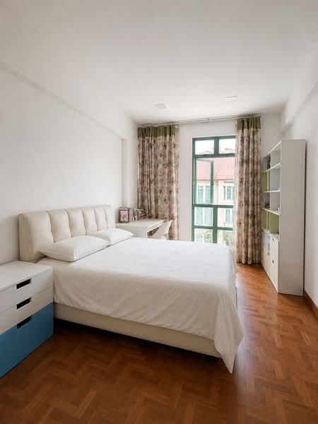 The Sunnydale, 23 Serangoon Avenue 3, 3 Bedrooms, 1,507 sqft, Condominium For Rent, by Xu Weiru, 500154379 - Bedroom - PropertyGuru.com.sg