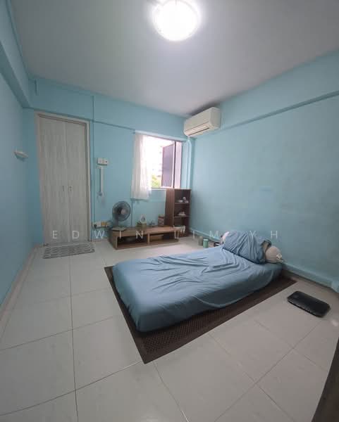 741 Yishun Avenue 5, 741 Yishun Avenue 5, 2 Bedrooms, 721 sqft, HDB Flat For Sale, by Edwin Lim YH, 500154380 - Bedroom - PropertyGuru.com.sg