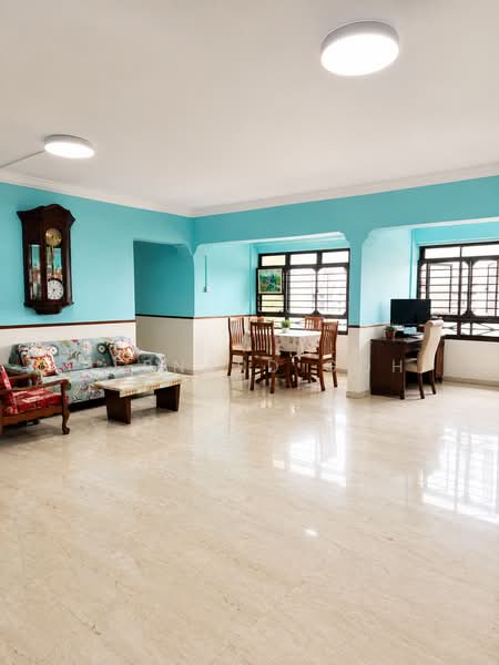290F Bukit Batok Street 24, 290F Bukit Batok Street 24, 3 Bedrooms, 1,302 sqft, HDB Flat For Sale, by Bernard Goh, 500154384 - Living Room - PropertyGuru.com.sg