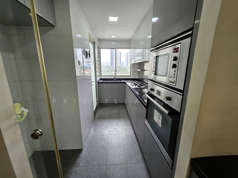 The Parc Condominium, 15 West Coast Walk, Room Rental, 120 sqft, Condominium For Rent, by Priscilla Lee, 500154391 - Kitchen - PropertyGuru.com.sg