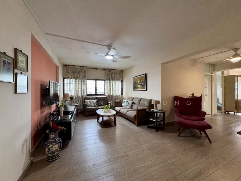 12 Marine Terrace, 12 Marine Terrace, 3 Bedrooms, 1,313 sqft, HDB Flat For Sale, by Korynne Chiong, 500154394 - Living Room - PropertyGuru.com.sg