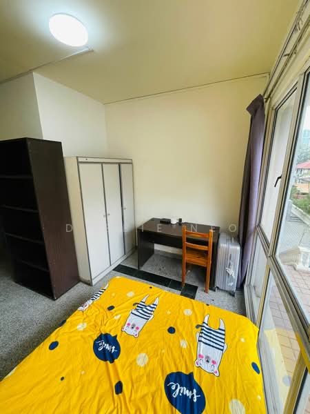 St Francis Court, 90 Saint Francis Road, Room Rental, 150 sqft, Apartment For Rent, by Debbie Neo, 500154402 - Bedroom - PropertyGuru.com.sg