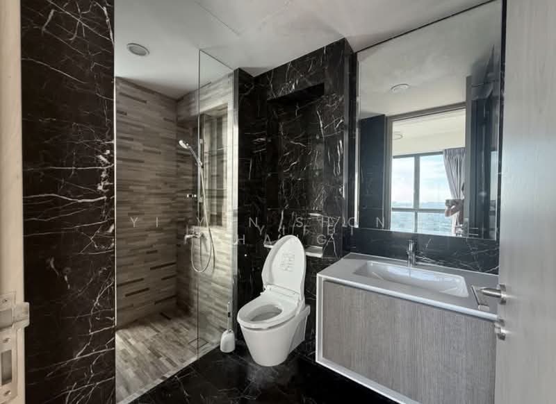 J Gateway, 2 Gateway Drive, 3 Bedrooms, 947 sqft, Condominium For Rent, by Yi Yun Shone Zhang, 500154407 - PropertyGuru.com.sg