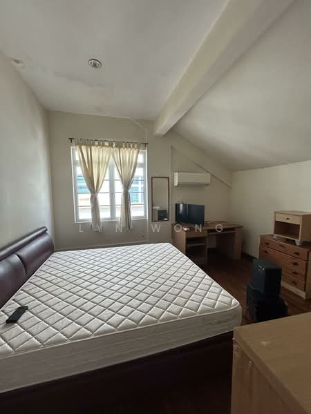 12A Wan Tho Avenue, , Room Rental, 150 sqft, Semi-Detached House For Rent, by Lyn Wong, 500154411 - Bedroom - PropertyGuru.com.sg