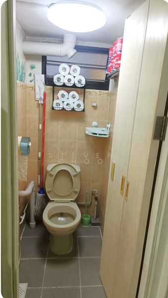 194 Kim Keat Avenue, , Room Rental, 120 sqft, HDB Flat For Rent, by Steven Choo, 500154414 - Bathroom - PropertyGuru.com.sg