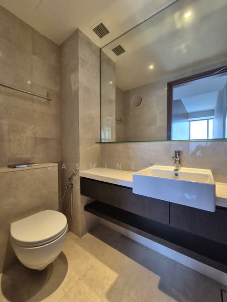 Altez, 16 Enggor Street, 3 Bedrooms, 1,593 sqft, Condominium For Sale, by Jasmine Ye, 500154415 - Bathroom - PropertyGuru.com.sg