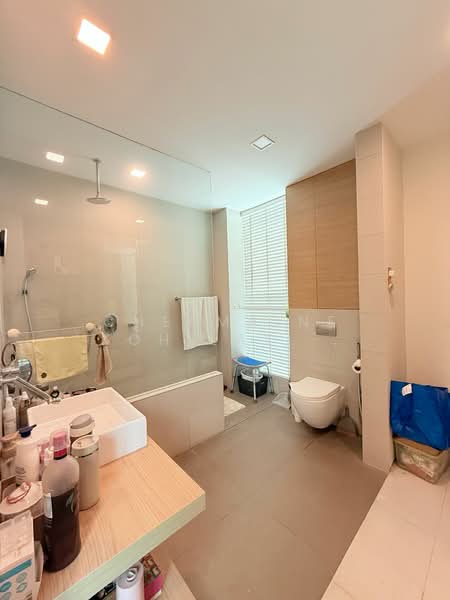 Wareham Road, Wareham Road, 6 Bedrooms, 8,000 sqft, Detached House For Sale, by CHERMAINE Koh Lay Cheng, 500154425 - PropertyGuru.com.sg