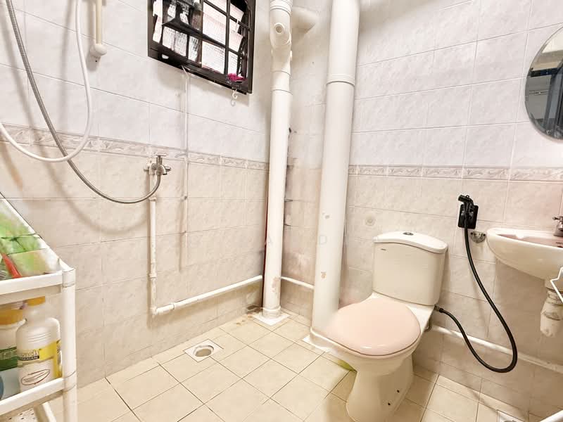 980C Buangkok Crescent, 980C Buangkok Crescent, 3 Bedrooms, 915 sqft, HDB Flat For Sale, by SQ Raudha, 500154427 - Bathroom - PropertyGuru.com.sg