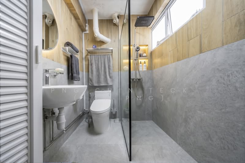 120 Mcnair Road, 120 Mcnair Road, 3 Bedrooms, 1,119 sqft, HDB Flat For Sale, by Png Chin Teck (Ian Png), 500154429 - Master Bedroom Ensuite - PropertyGuru.com.sg