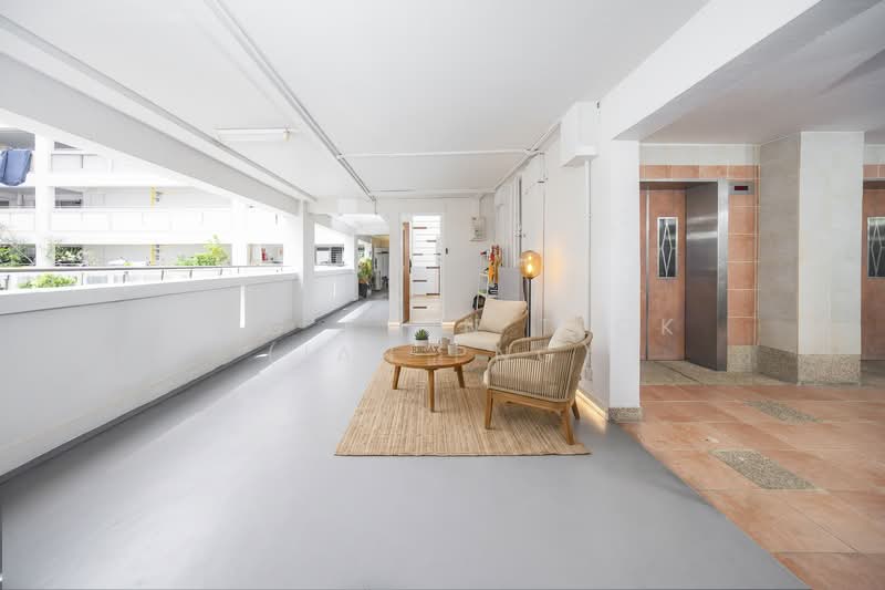 120 Mcnair Road, 120 Mcnair Road, 3 Bedrooms, 1,119 sqft, HDB Flat For Sale, by Png Chin Teck (Ian Png), 500154429 - Corridor (Revisualized) - PropertyGuru.com.sg