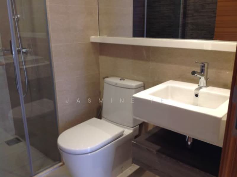 Woodhaven, 77 Woodgrove Avenue, 3 Bedrooms, 1,173 sqft, Condominium For Sale, by Jasmine Ye, 500154451 - Bathroom - PropertyGuru.com.sg