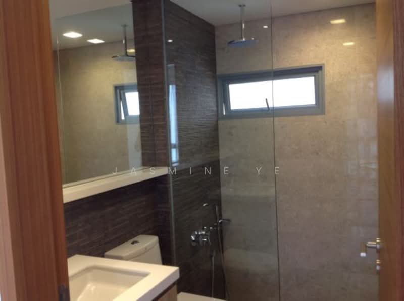 Woodhaven, 77 Woodgrove Avenue, 3 Bedrooms, 1,173 sqft, Condominium For Sale, by Jasmine Ye, 500154451 - Bathroom - PropertyGuru.com.sg