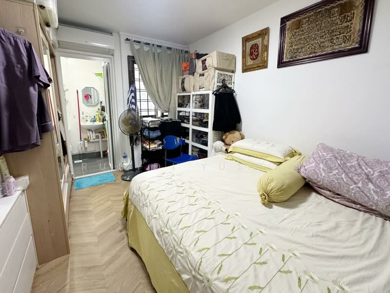 145 Woodlands Street 13, 145 Woodlands Street 13, 3 Bedrooms, 731 sqft, HDB Flat For Sale, by Rusydi Yusoff, 500154455 - Bedroom - PropertyGuru.com.sg