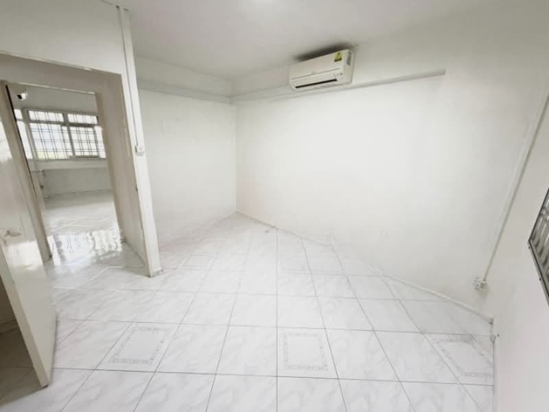 618 Choa Chu Kang North 7, 618 Choa Chu Kang North 7, Room Rental, 150 sqft, HDB Flat For Rent, by Klarris Leong, 500154477 - Interior - PropertyGuru.com.sg