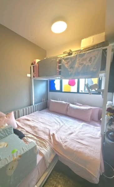 Treasure at Tampines, 57 Tampines Lane, 2 Bedrooms, 678 sqft, Condominium For Sale, by Ooh Ming, 500154482 - Bedroom - PropertyGuru.com.sg