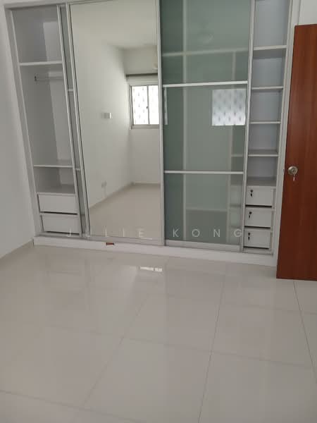 Ridgewood Condominium, 1 Ridgewood Close, 4 Bedrooms, 1,744 sqft, Condominium For Rent, by Julie Kong, 500154490 - Interior - PropertyGuru.com.sg