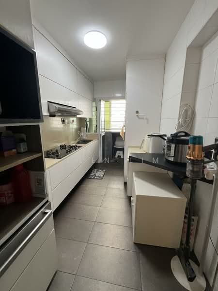 282A Sengkang East Avenue, 282A Sengkang East Avenue, 3 Bedrooms, 990 sqft, HDB Flat For Sale, by Allen Lim, 500154496 - Kitchen - PropertyGuru.com.sg