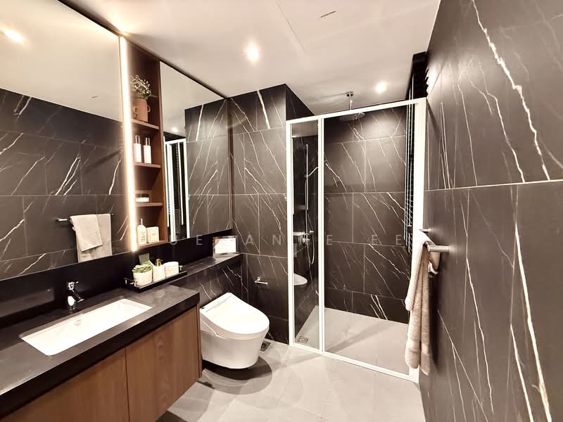 The Arcady At Boon Keng, 1037 Serangoon Road, 3 Bedrooms, 1,195 sqft, Condominium For Sale, by Sue-Anne Ee, 500154517 - Bathroom - PropertyGuru.com.sg