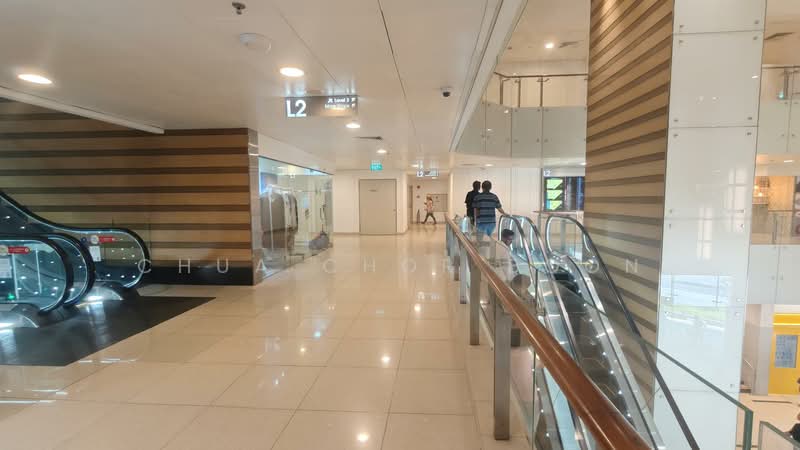 International Plaza, 10 Anson Road, 248 sqft, Mall Shop For Sale, by Chua Chor Boon, 500154520 - Corridor - CommercialGuru.com.sg