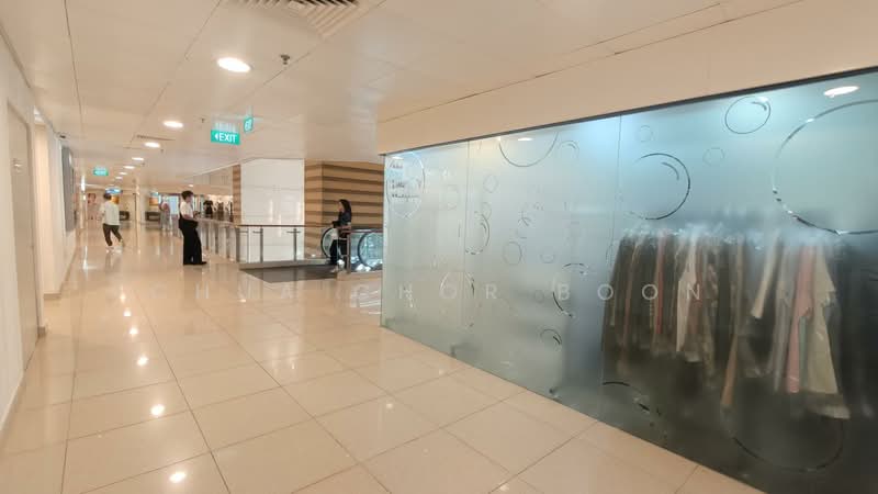 International Plaza, 10 Anson Road, 248 sqft, Mall Shop For Sale, by Chua Chor Boon, 500154520 - Corridor - CommercialGuru.com.sg
