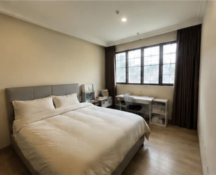 Pinewood Terrace, Pinewood Grove, 5 Bedrooms, 3,608 sqft, Terraced House For Sale, by Kleeve Lim, 500154527 - Bedroom - PropertyGuru.com.sg