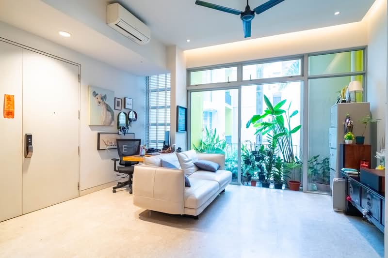 The Lighthouse, 161B Jalan Loyang Besar, 3 Bedrooms, 1,206 sqft, Condominium For Sale, by Kenji Wong, 500154531 - Living Room - PropertyGuru.com.sg