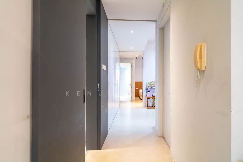 The Lighthouse, 161B Jalan Loyang Besar, 3 Bedrooms, 1,206 sqft, Condominium For Sale, by Kenji Wong, 500154531 - Corridor - PropertyGuru.com.sg