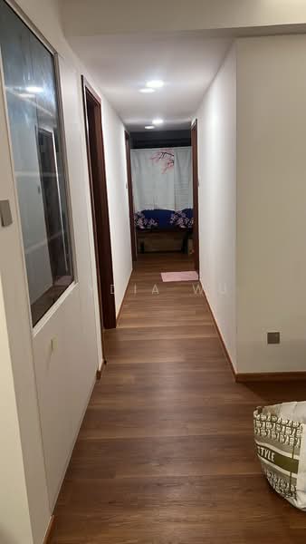Whitewater, 29 Pasir Ris Street 72, 4 Bedrooms, 1,281 sqft, Executive Condominium For Rent, by Lydia Wu, 500154537 - Corridor - PropertyGuru.com.sg