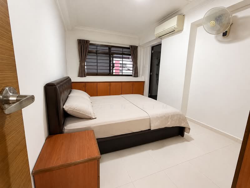 763 Woodlands Avenue 6, 763 Woodlands Avenue 6, 3 Bedrooms, 1,087 sqft, HDB Flat For Sale, by Bjorn Lim, 500154542 - Master Bedroom - PropertyGuru.com.sg