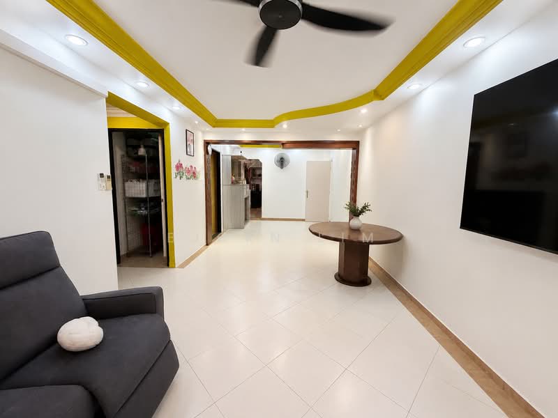 763 Woodlands Avenue 6, 763 Woodlands Avenue 6, 3 Bedrooms, 1,087 sqft, HDB Flat For Sale, by Bjorn Lim, 500154542 - Living Room - PropertyGuru.com.sg