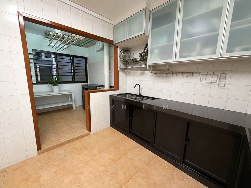 763 Woodlands Avenue 6, 763 Woodlands Avenue 6, 3 Bedrooms, 1,087 sqft, HDB Flat For Sale, by Bjorn Lim, 500154542 - Kitchen - PropertyGuru.com.sg
