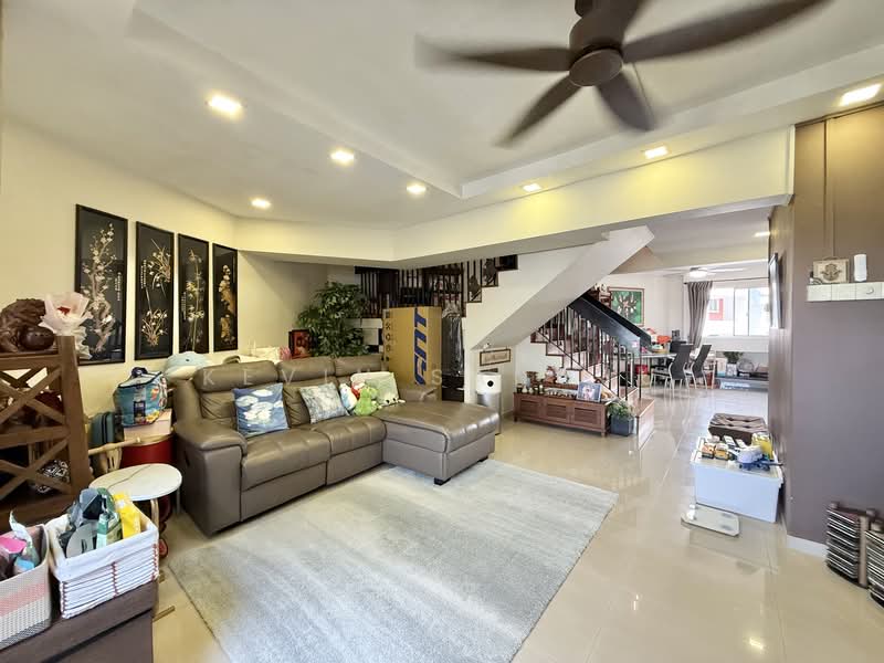 115 Clementi Street 13, 115 Clementi Street 13, 4 Bedrooms, 1,733 sqft, HDB Flat For Sale, by Kevin Sangju, 500154561 - Living Room - PropertyGuru.com.sg