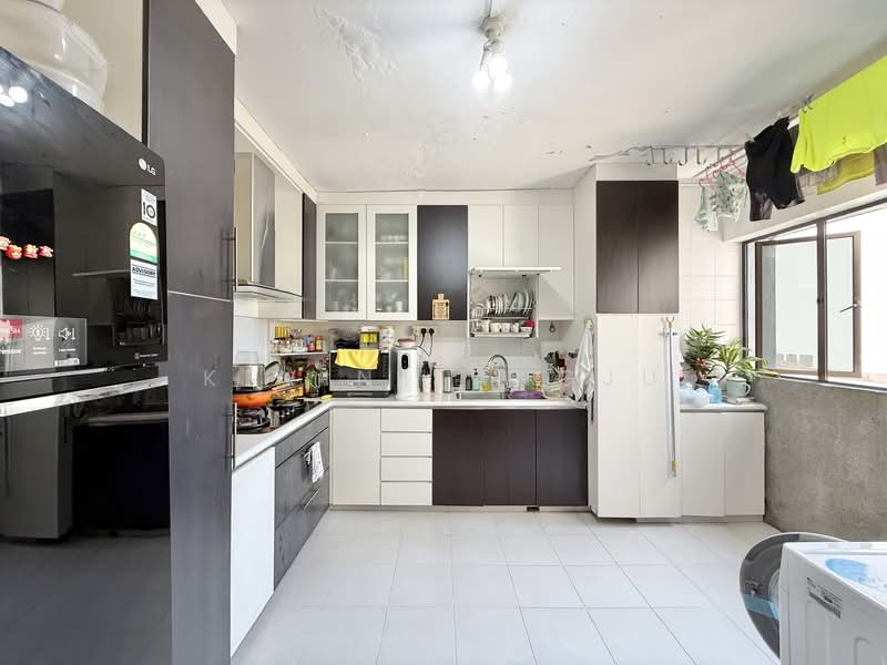115 Clementi Street 13, 115 Clementi Street 13, 4 Bedrooms, 1,733 sqft, HDB Flat For Sale, by Kevin Sangju, 500154561 - Kitchen - PropertyGuru.com.sg