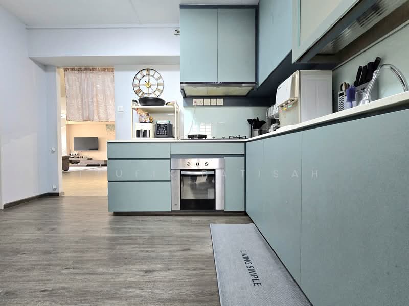 290B Bukit Batok Street 24, 290B Bukit Batok Street 24, 4 Bedrooms, 1,517 sqft, HDB Flat For Sale, by Taufik Batisah, 500154565 - Kitchen - PropertyGuru.com.sg